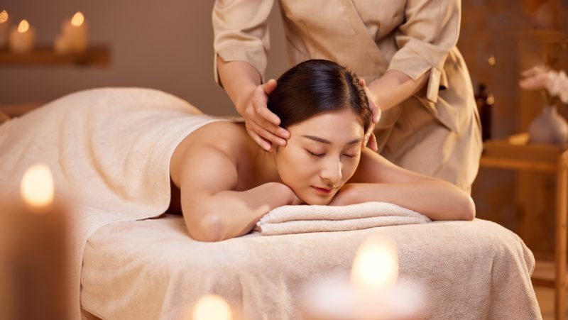 Royal Thai Asian Massage offers professional massage service in Lincoln, Nebraska