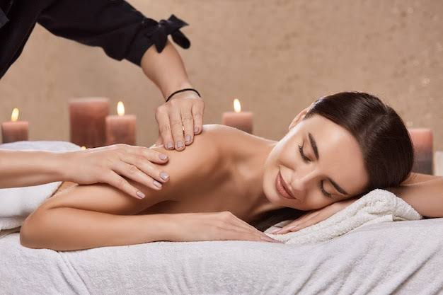 Experience spa treatment at Royal Thai Asian Massage — Lincoln, Nebraska