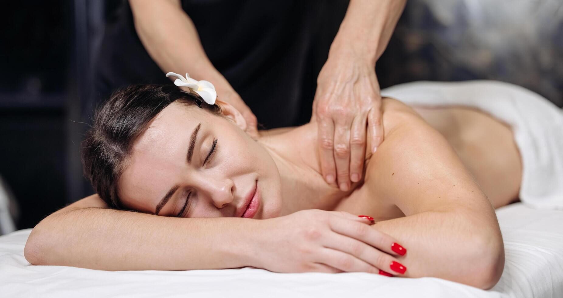 Chinese Scalp Massage provides quality body wellness service in Omaha, Nebraska